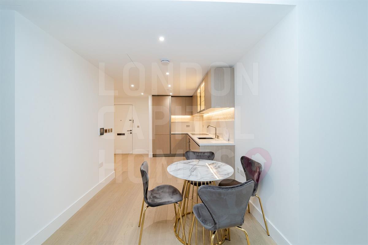 1 bed property in Salisbury House, 5 Palmer Road, London